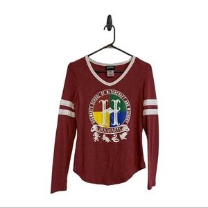Harry Potter Hogwarts Red Juniors Size S 3/5 Shirt